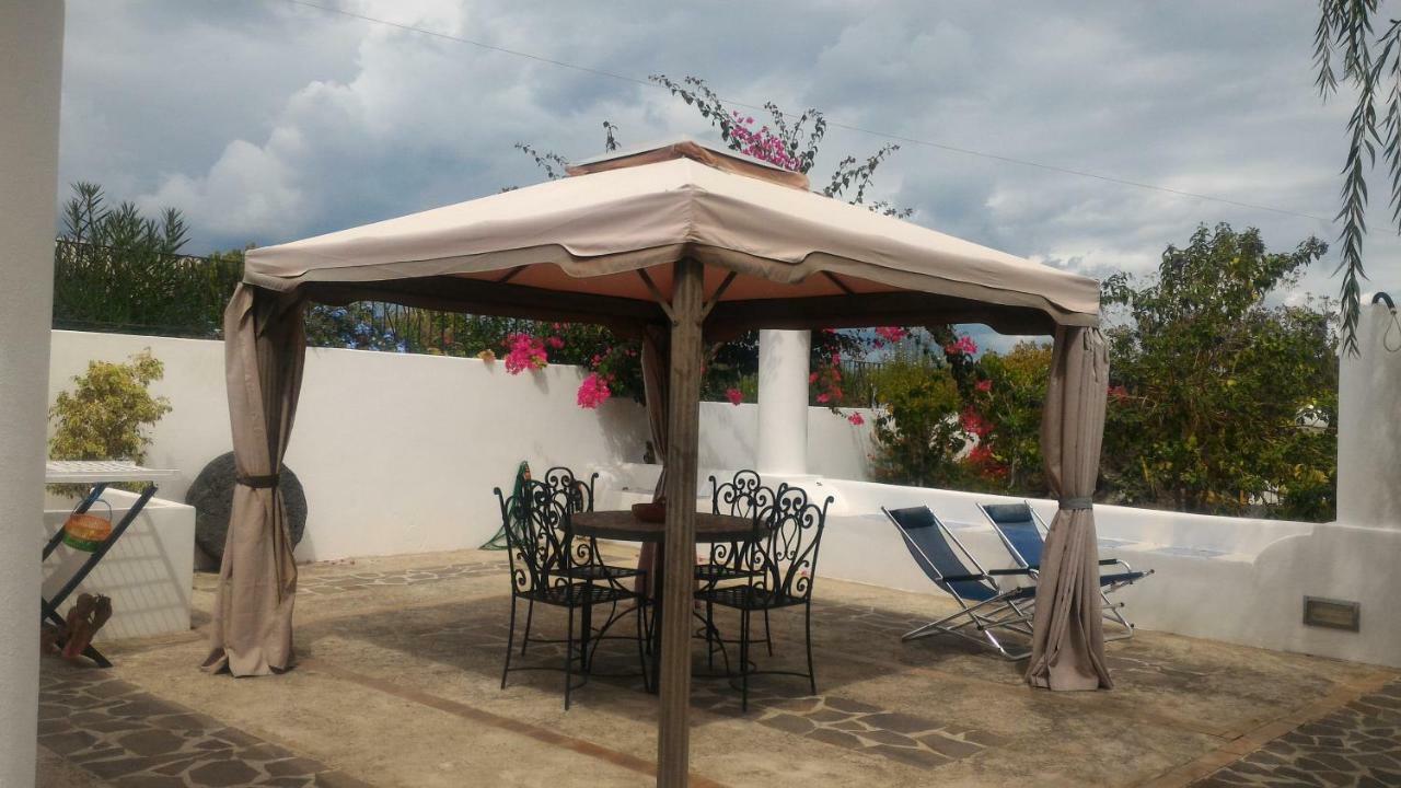 Case Vacanze Villa Lory Malfa  Exteriér fotografie