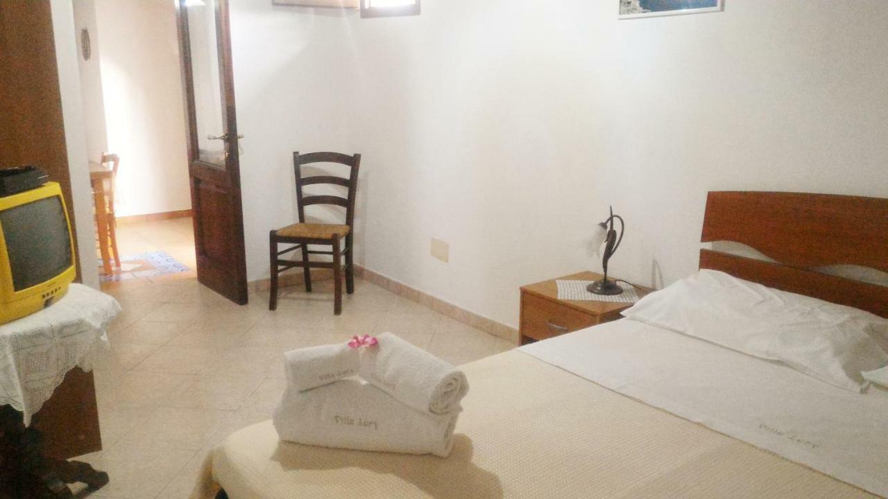 Case Vacanze Villa Lory Malfa  Exteriér fotografie